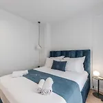 Seasons Apartman *