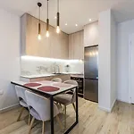 Apartman Seasons Golem